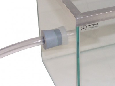 Gummistopfen 25 - 31 mm und 14mm Bohrung beispiel.jpg