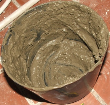Noch die Reste aus dem Becher kratzen und hinzugeben... / DSCF9320.JPG DSCF9320.JPG