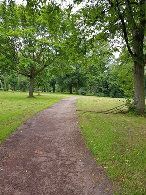 Marienfriedhof 2.jpg